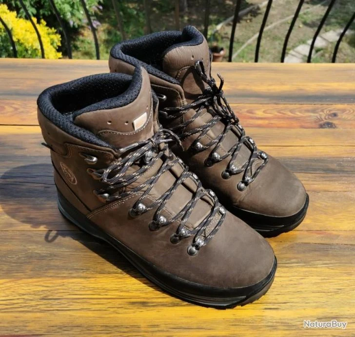 Chaussures De Randonnée Lowa Ranger Gtx III 3 Chaussures De Randonnée Lowa Ranger Gtx III