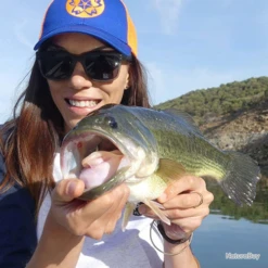 Casquette Sakura Trucker Grey Blac -Matériel De Pêche 00003 Casquette Sakura Trucker Grey Blac