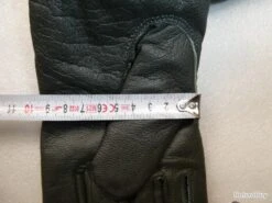 Lot: 3 Paires De Chaussette Et Une De Gants -Matériel De Pêche 00008 lot 3 paires de chaussette et une de gants